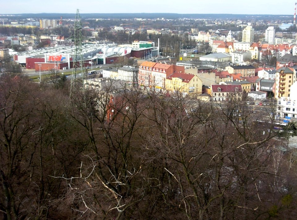 W ciśn Bdg widok 03-2013 park Dąbrowskiego a