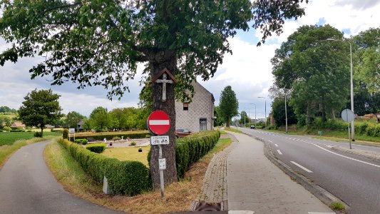 Wahlwiller-wegkruis Rijksweg-Oude Baan (4)