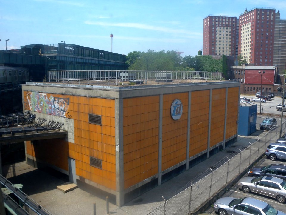 W6 Coney powerhouse fr F train jeh