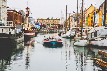 Nature city boat photo