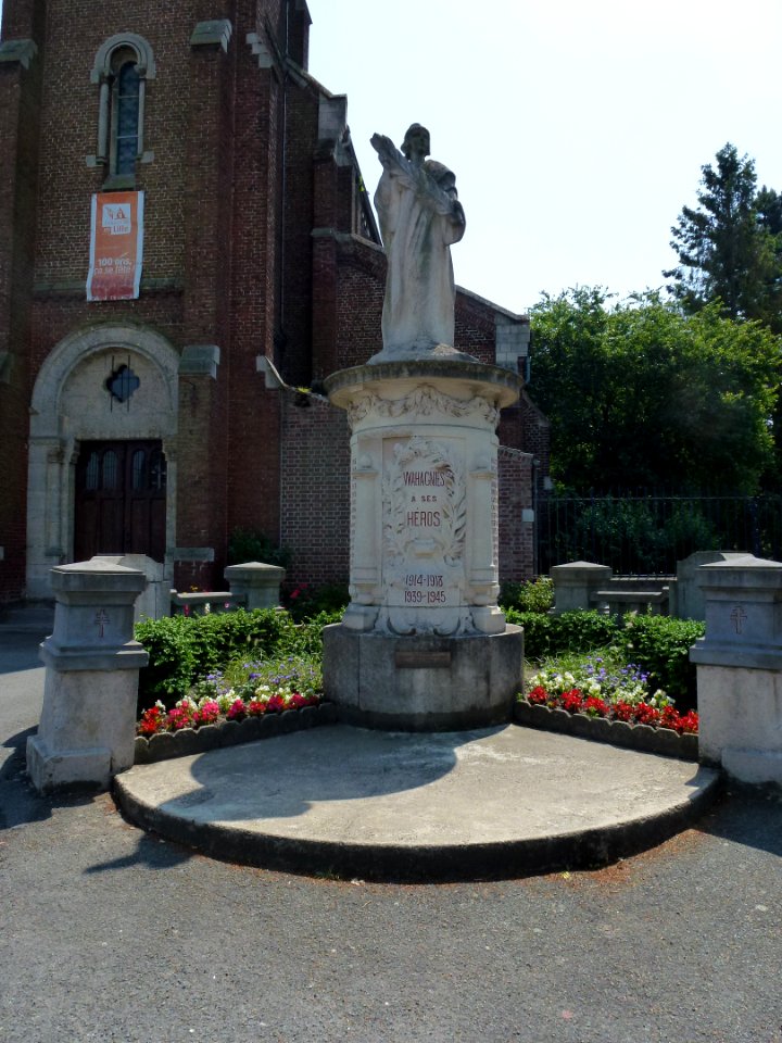 Wahagnies (Nord, Fr) monument aux morts
