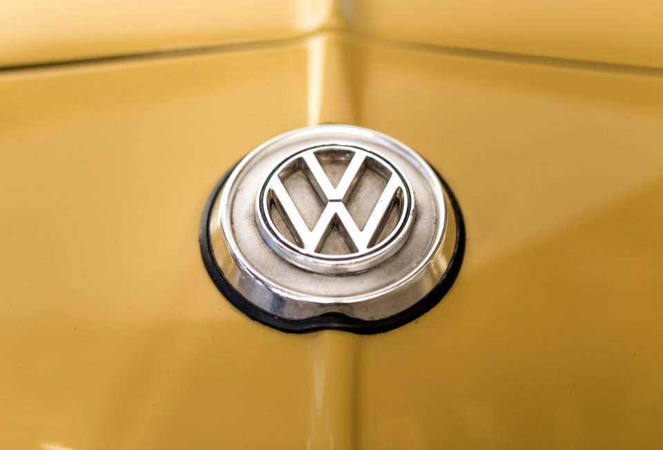 VW Logo, Karmann Ghia Typ 14 Coupé, SahiFa Braunschweig, AP3Q0147 edit
