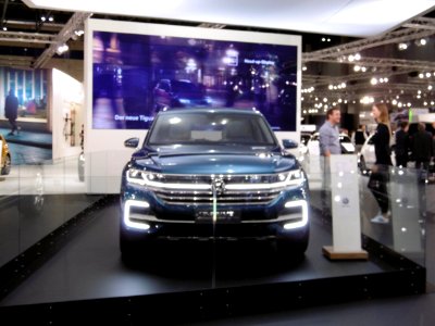 VW T-Prime Concept GTE (4) - Vienna Autoshow 2018