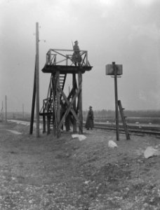 Wachttoren langs de spoorweg op het station van Stolpce, Bestanddeelnr 190-1138 photo