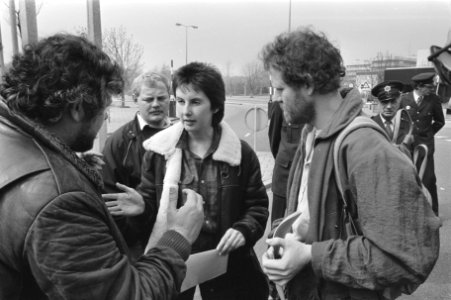 Staking omroeppersoneel tegen afwijzing omroep CAO discussie tussen Journaal-ve, Bestanddeelnr 933-2974