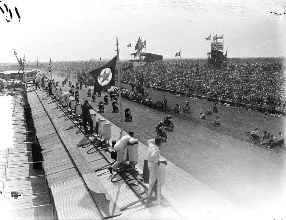 Start 500cc klasse, Bestanddeelnr 905-8061