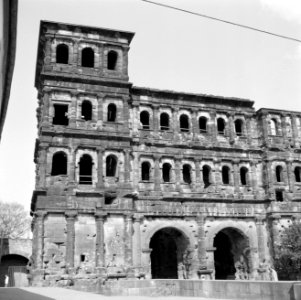 Stadskant van de Porta Nigra, Bestanddeelnr 254-4483