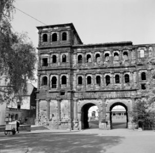 Stadskant van de Porta Nigra, Bestanddeelnr 254-4485