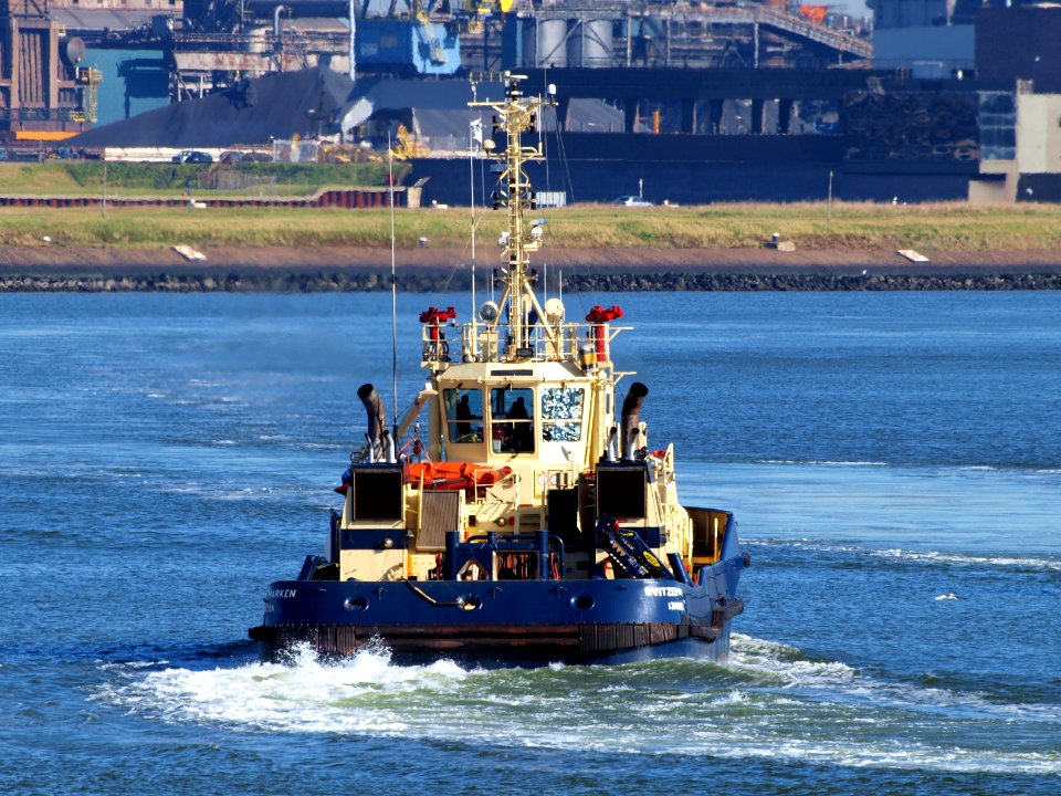 SVITZER MARKEN - IMO 9292890 - Callsign PHCI rear view at IJmuiden