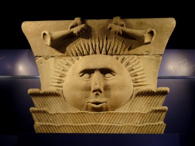 Sunstone capital, c. 1846, from the Church of Jesus Christ of the Latter-day Saints temple in Nauvoo, Illinois - National Museum of American History - DSC06202