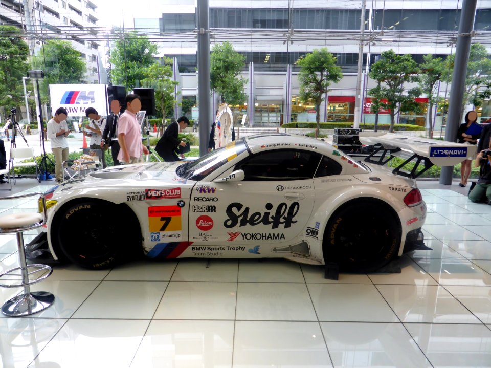 SUPER GT 2014 No.7 Studie BMW Z4 (4)