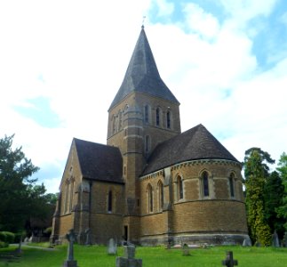 St Mary the Virgin's Church, Shackleford Road, Shackleford (May 2014) (5)