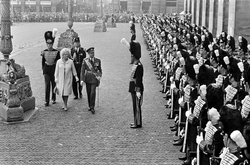 Staatsbezoek van Groothertog en Groothertogin van Luxemburg aan ons land. Inspek, Bestanddeelnr 920-6930