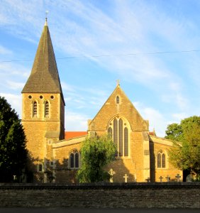 St Peter's Church, Burwood Road, Hersham (NHLE Code 1188005) (June 2015) (8)