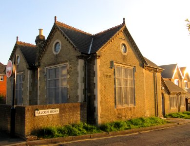 St James's Hall (former Mission Room), Falcon Road, East Cowes (May 2016) (4)