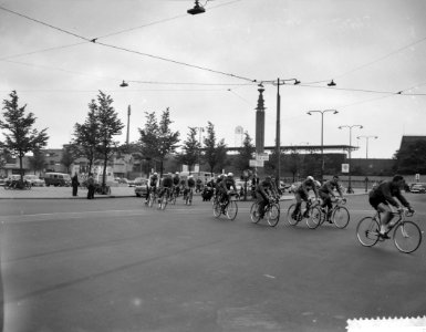 Start Ronde van Nederland Olympus Tour, Bestanddeelnr 910-3977