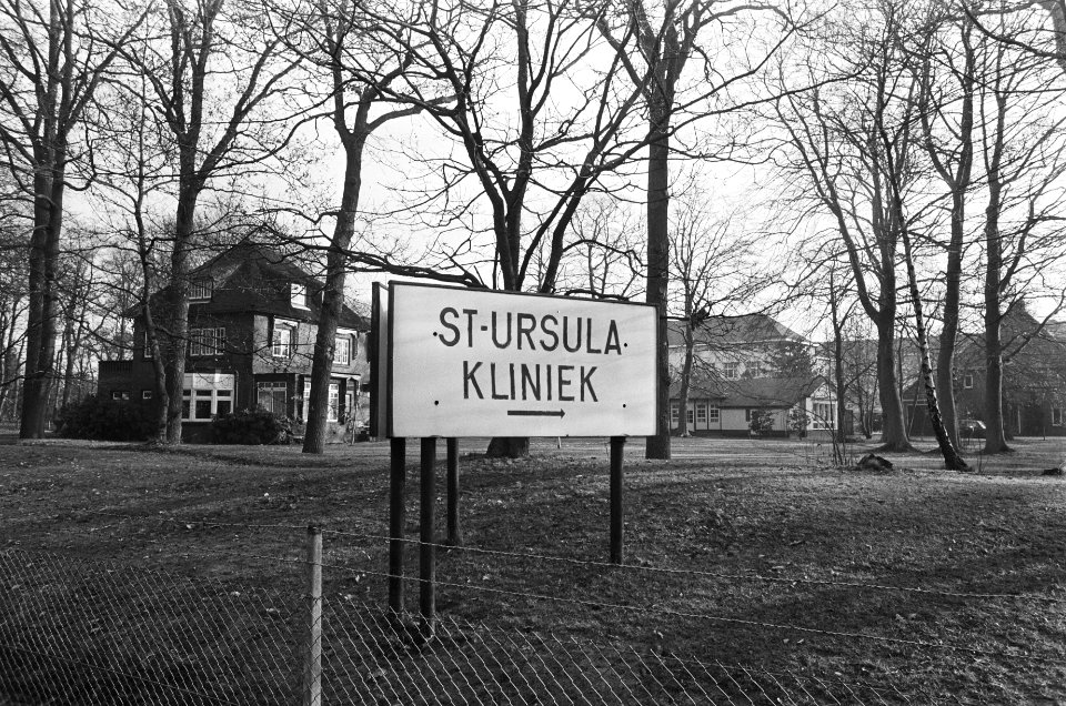 St Ursula kliniek in Wassenaar (waar Menten verblijft), exterieur, Bestanddeelnr 930-0289