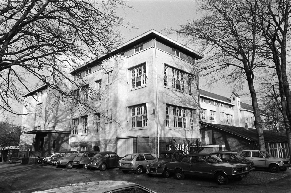 St Ursula kliniek in Wassenaar (waar Menten verblijft), exterieur, Bestanddeelnr 930-0290