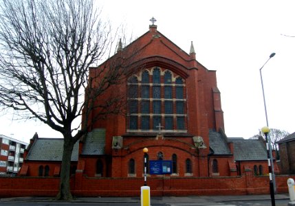St Andrew's Church, Seaside, Eastbourne (February 2019) (2)