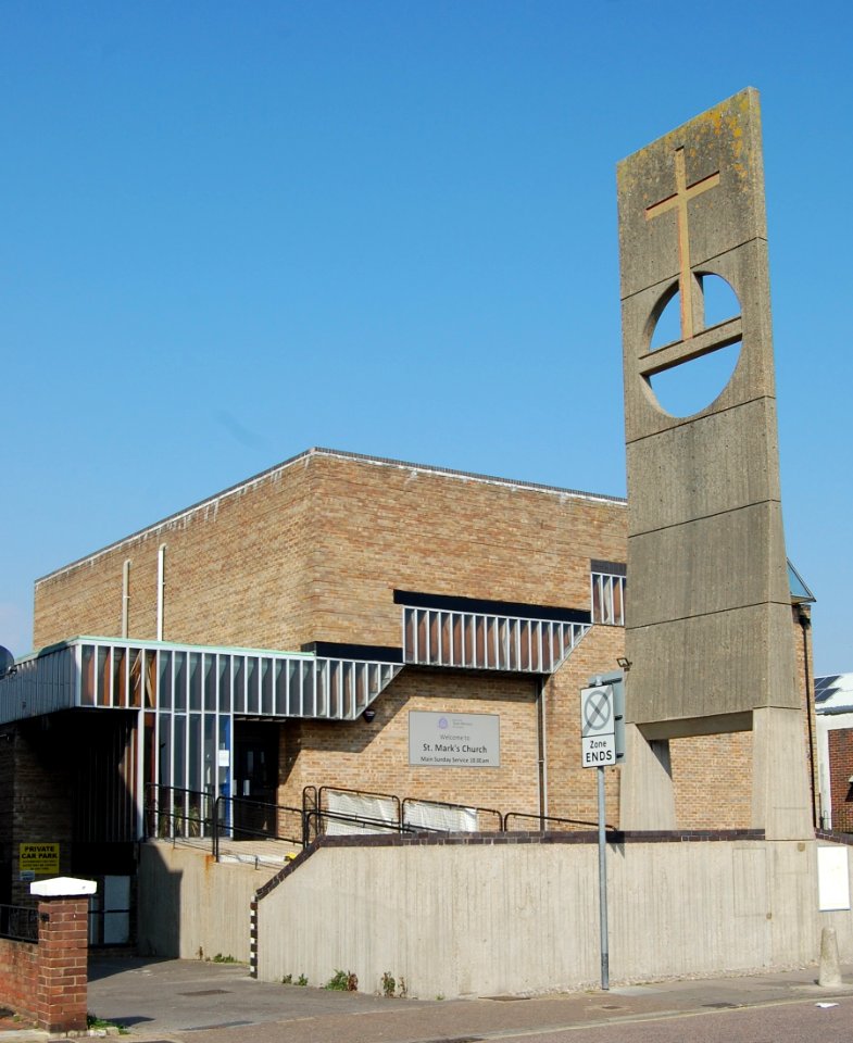 St Mark's Church, 10–12 Derby Road, North End, Portsmouth (March 2019) (6)