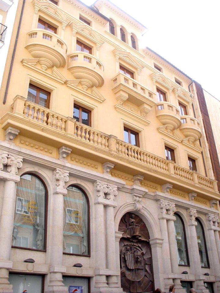 Teruel - Edificio Ibercaja (antiguo Casino Mercantil) 2