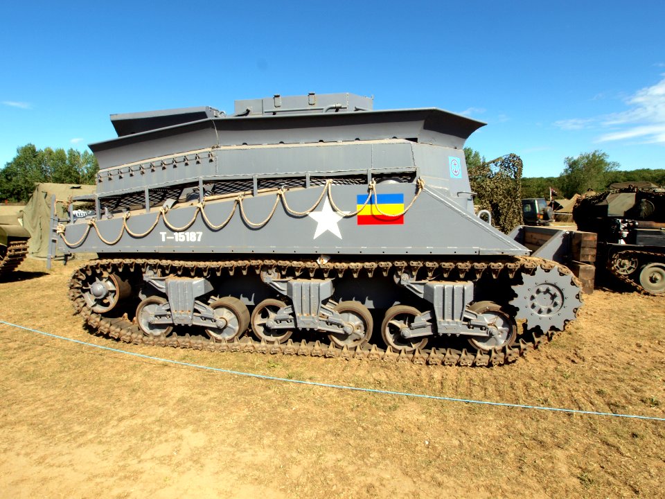 T-15187 Sherman BARV pic-006