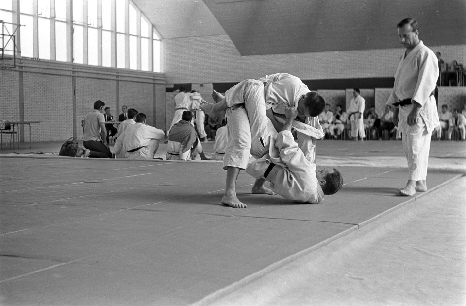 Studenten judo om Europese titel in Delft, overzicht uit teamwedstrijden, Bestanddeelnr 916-6086
