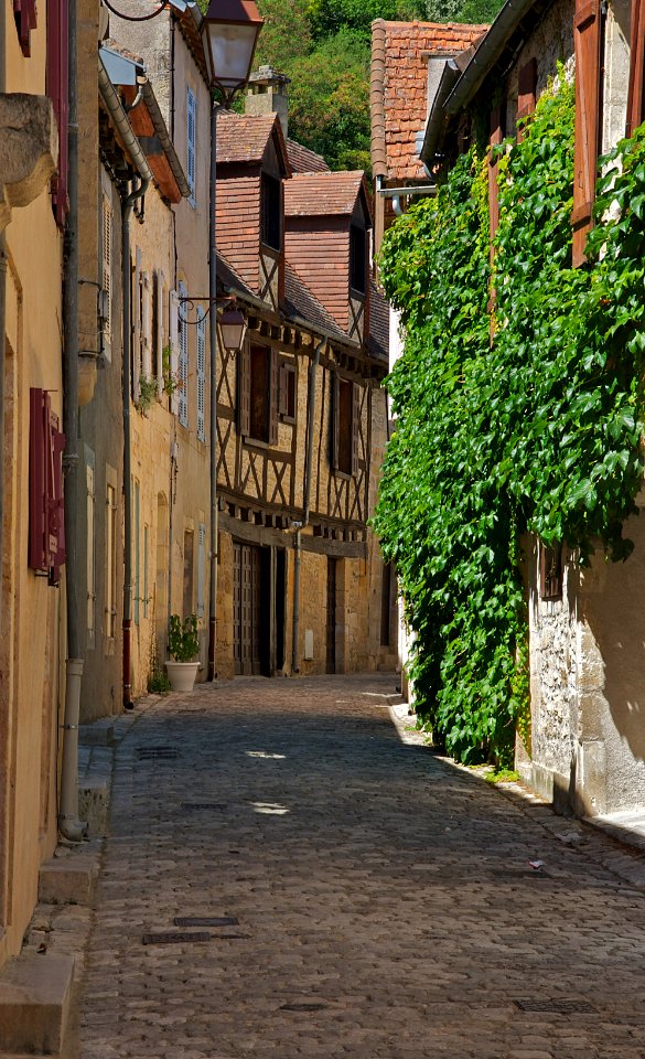 Street Montignac 1