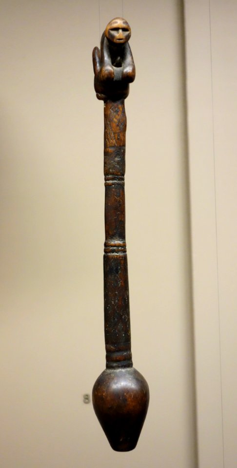 Symbol of authority - Kongo - Royal Museum for Central Africa - DSC05689