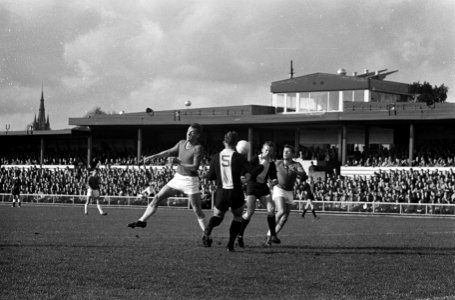 T Gooi tegen Alkmaar De Vries (Alkmaar), van der Eshof (Gooi), van der Strater , Bestanddeelnr 915-6235