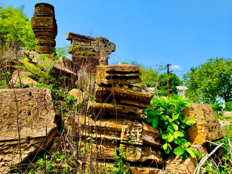 Temple ruins in Manthani, Telangana - 10