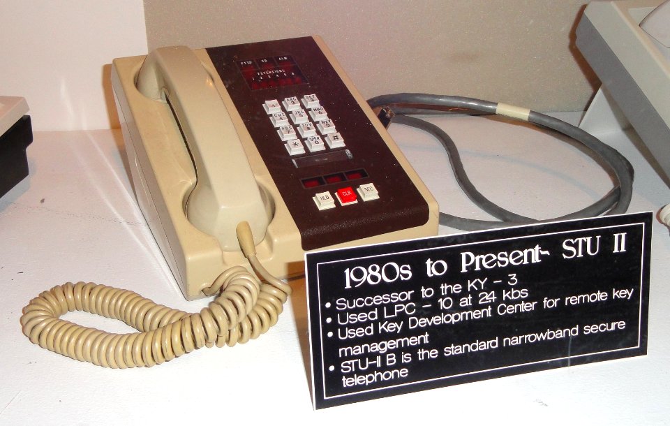 STU-II telephone - National Cryptologic Museum - DSC08037