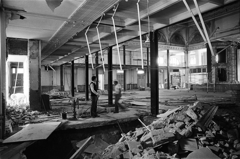 Sloop vleugels van Kurhaus in verband met restauratie, restauratie koepelzaak, Bestanddeelnr 928-7124