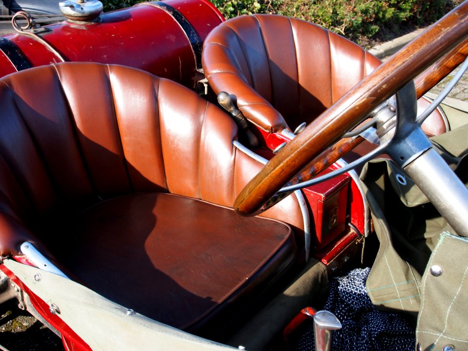 Springfield Massachusetts Knox Automobile Company, 1911 Knox Type R Seats