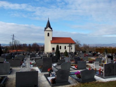 St. Martin's Church (Velike Malence) 01 photo