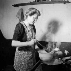 Smedts, ..., Poels, ..., Smedts, Maria, Bestanddeelnr 900-6241