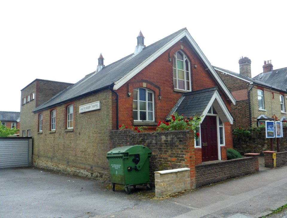 Shrewsbury Chapel, Shrewsbury Road, Redhill (June 2013) (1)