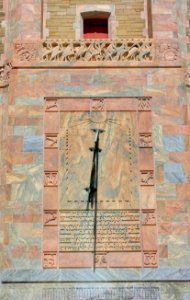 Singing Tower sundial - Bok Tower Gardens - DSC02303
