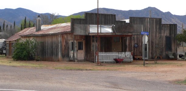 Smith store (Dragoon AZ) from N 1