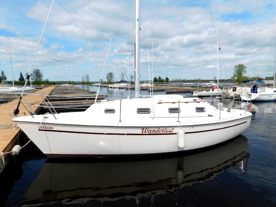 Sirius 28 sailboat Wanderlust 0730