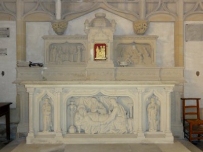 Sissonne (Aisne) Église Saint-Martin, intérieur (04) autel