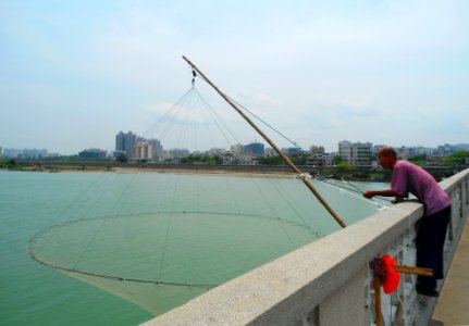 Shore operated lift net fishing on Nandu River 01