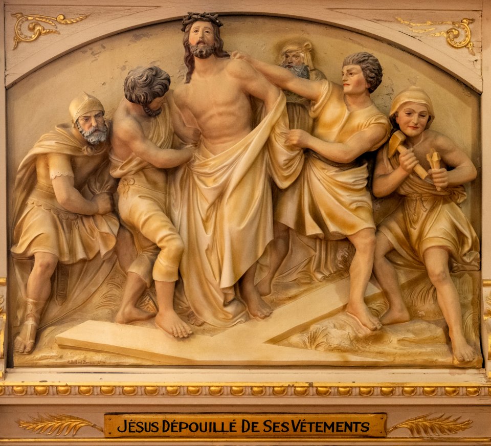 Station 10- Jésus est dépouillé de ses vêtements, Église Saint-Charles-Borromée de Québec, Quebec, Canada 06