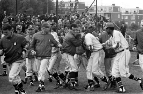 Sparta Honkbalkampioen. De eerste homerun van de Spartaners, Bestanddeelnr 915-4757