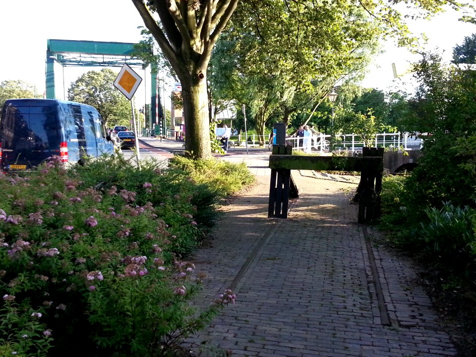 Station Leiden Heerensingel stootblok