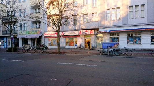 Sternapotheke in Baumschulenweg