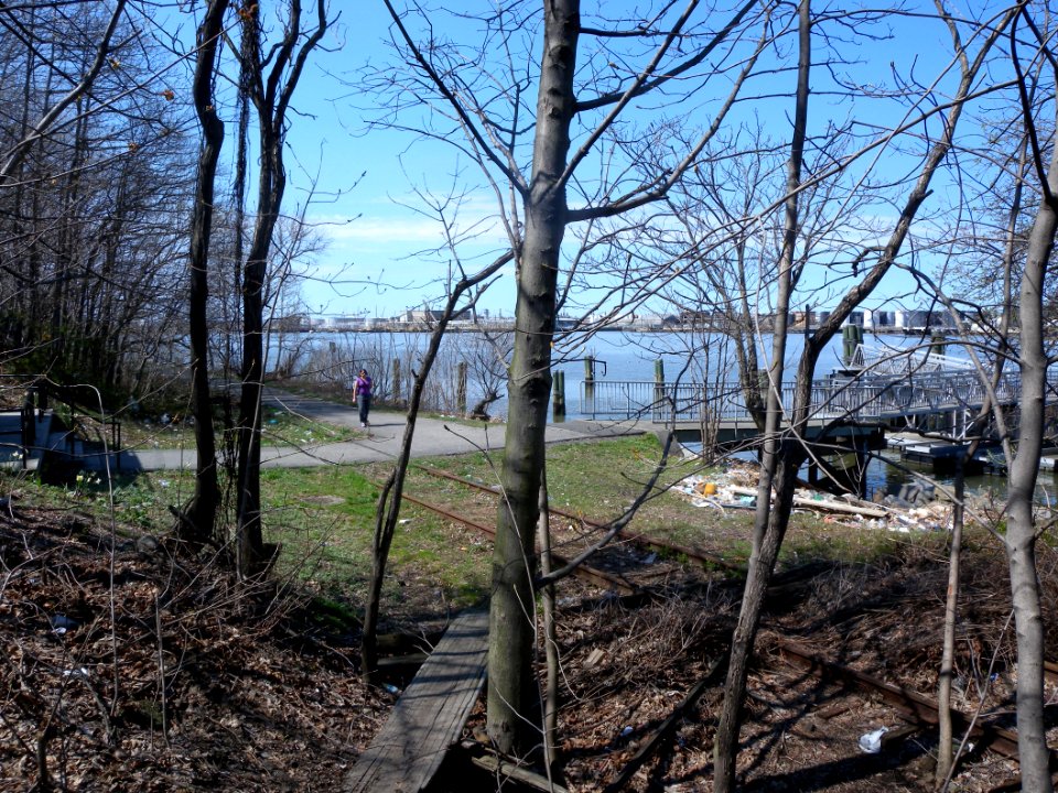 SIRT Sailors Snug paved track jeh