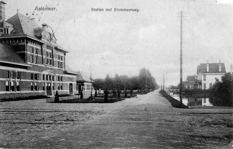 Station Aalsmeer en Stommmeerweg; circa 1912