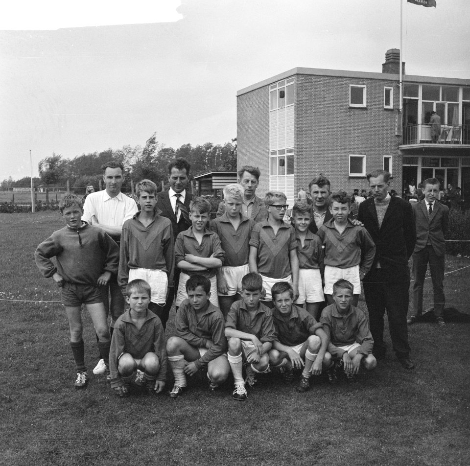Straatvoetbalkampioenschappen te Haarlem, Bestanddeelnr 914-2029
