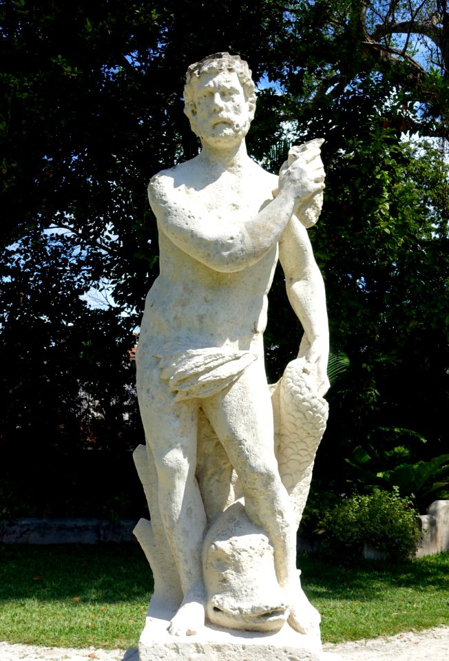 Statue - Vizcaya Museum and Gardens - Miami, Florida - DSC08712